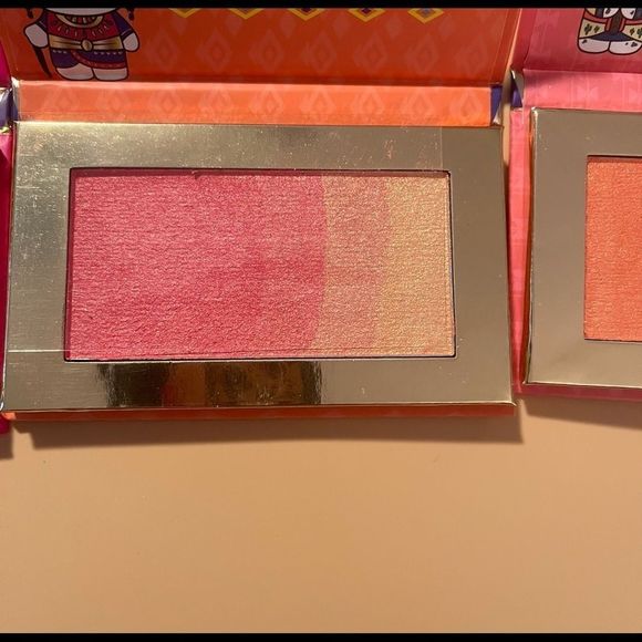 Ultramo Eyeshadow Palette & Cheek Duo Collection - Picture 6 of 7